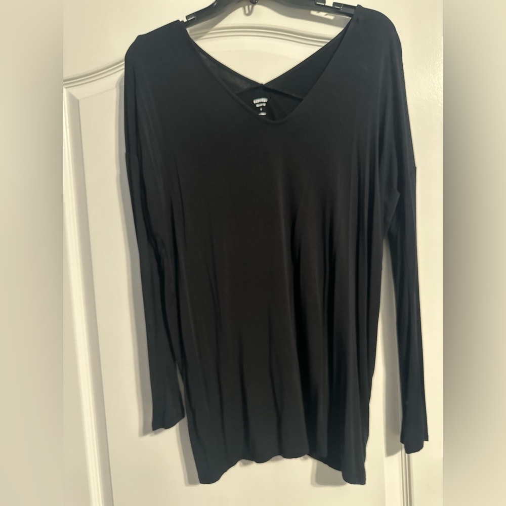 Express women’s relaxed soft tee